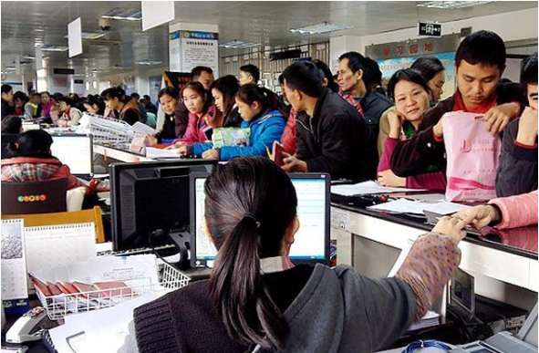 张家口公积金离职封存后还可以提取出来吗？需要收费吗？